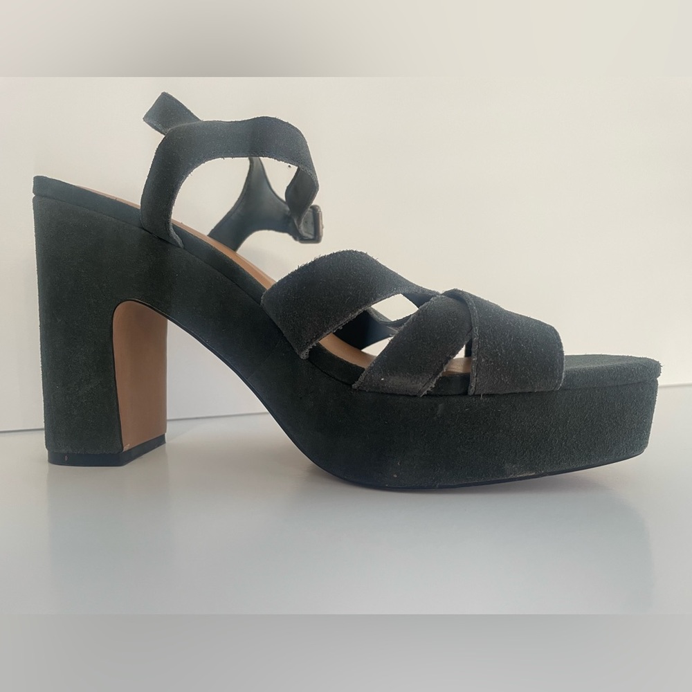 Dark Tiffany Suede Platform Block Heel Sandals size 11